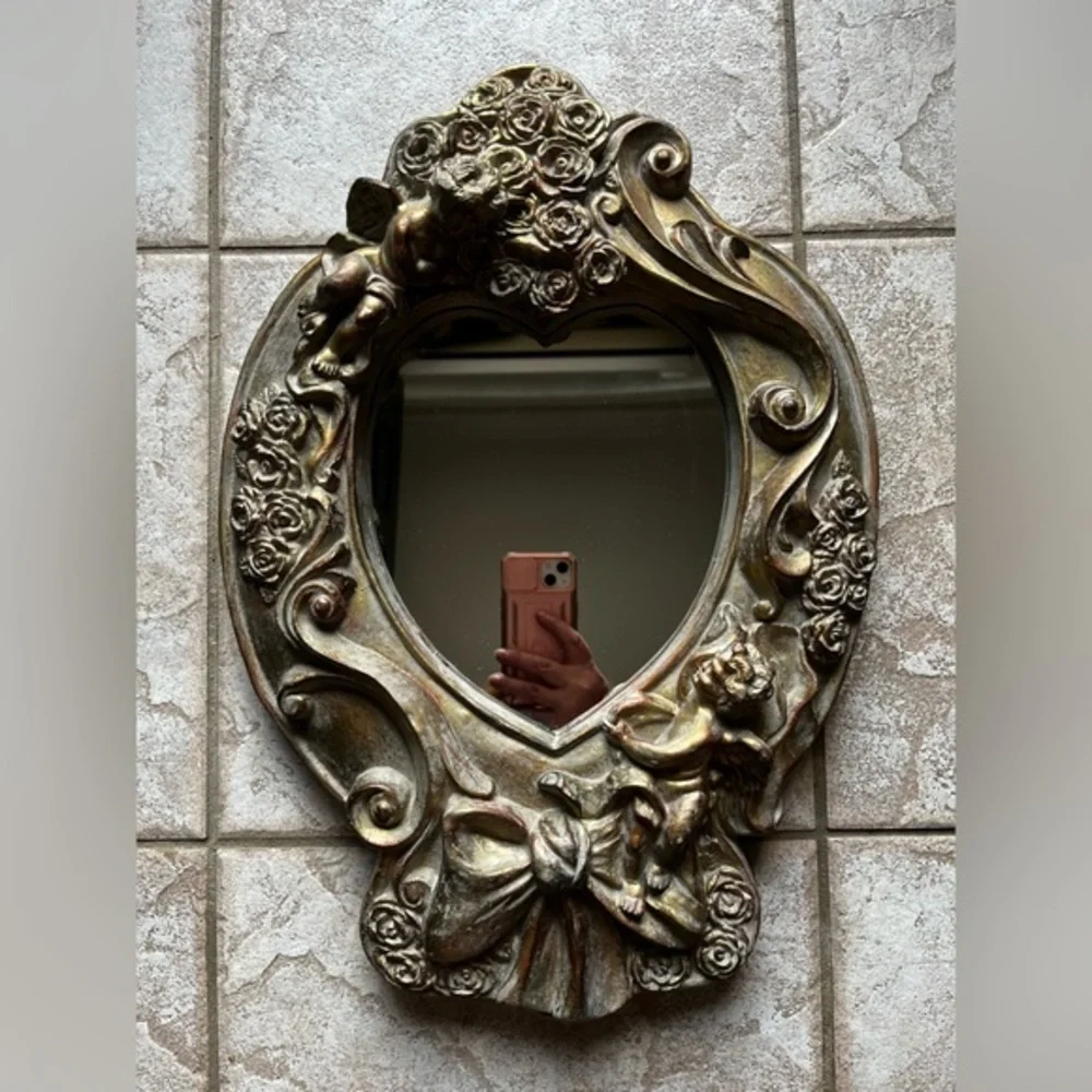Vintage cherubs angels Gold Heart-Shaped Wall Mirror